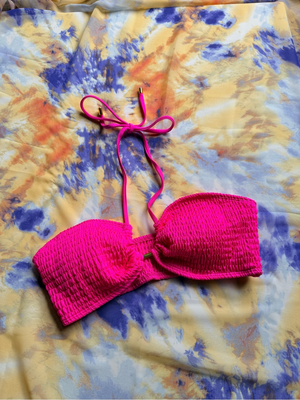 size m 🌴hot pink smocked ruched bandeau bikini top🌴
